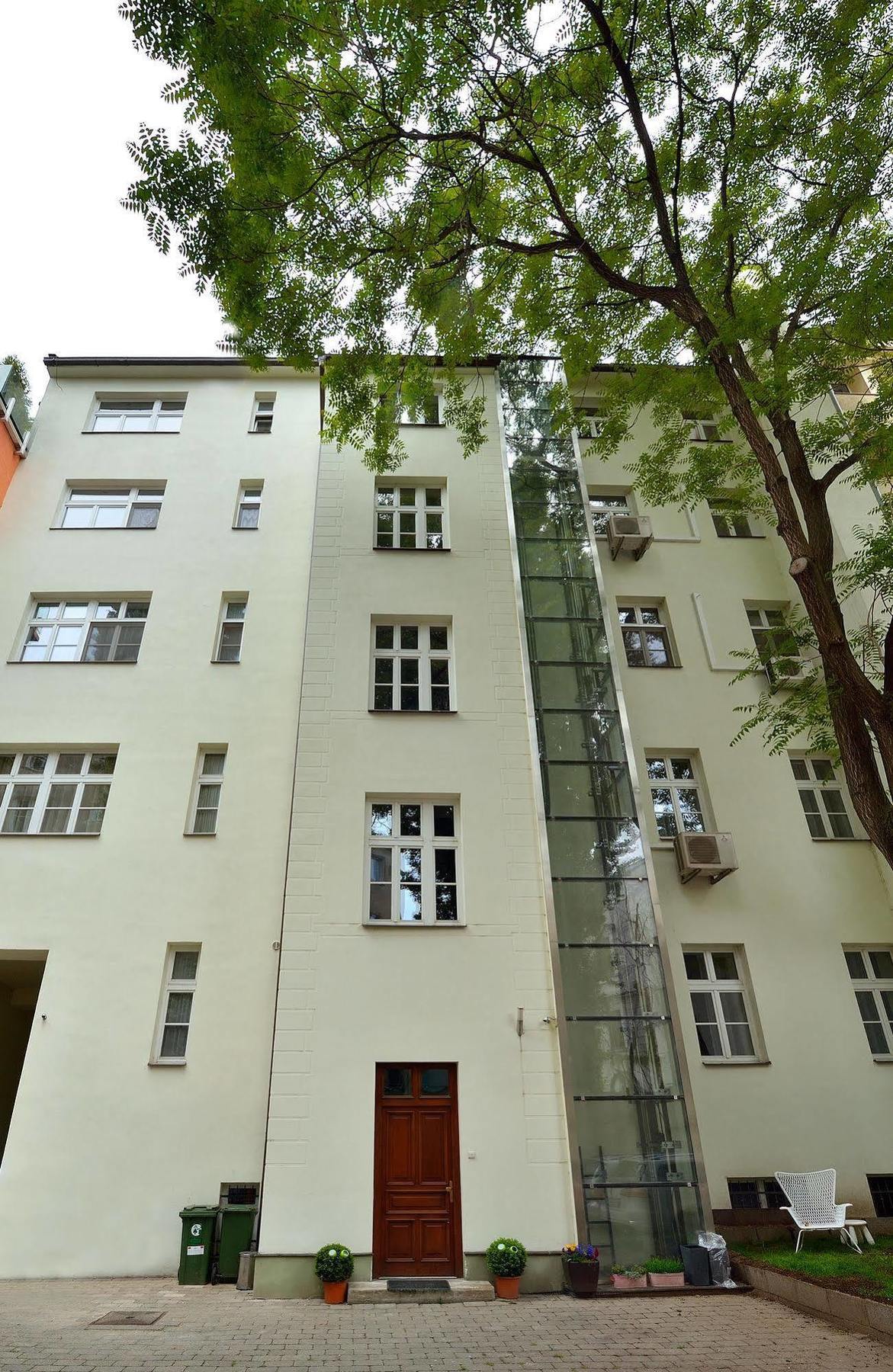 Ambiente Serviced Apartments - Tallerova Bratislava Exterior foto